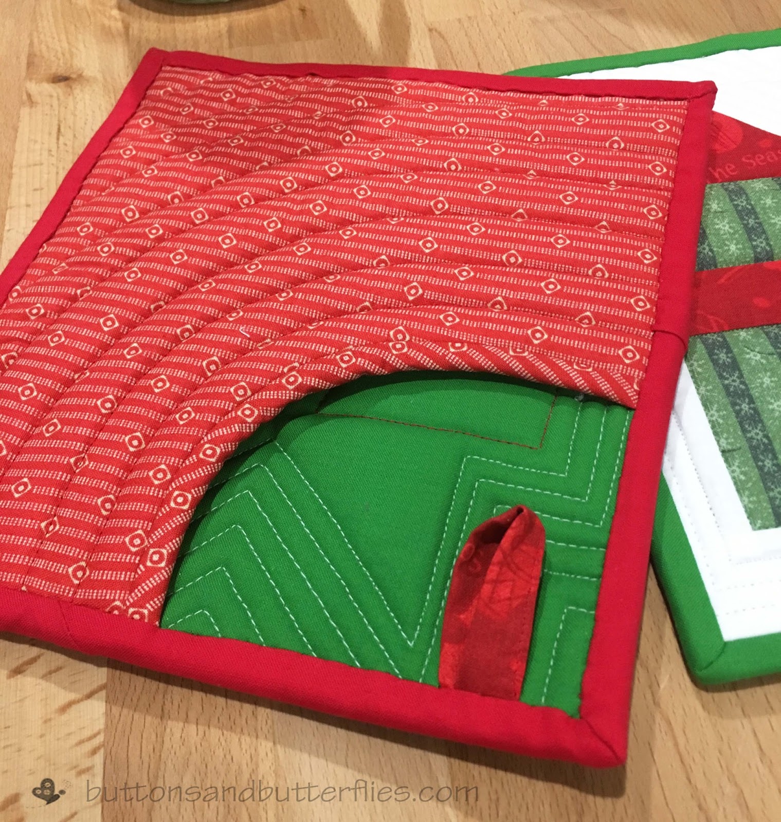 Buttons and Butterflies Gift Box {Quilted Potholders}