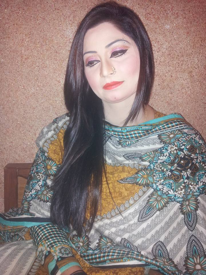 Pashto Hot Mujra Pakistani Aunty Hot Mujra Without Clothes 