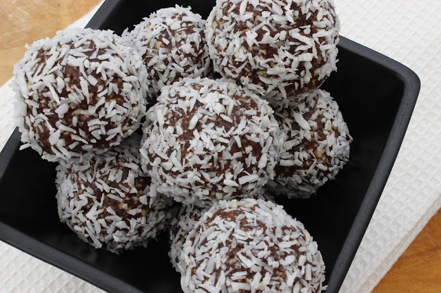 cashew lime and ginger bliss balls