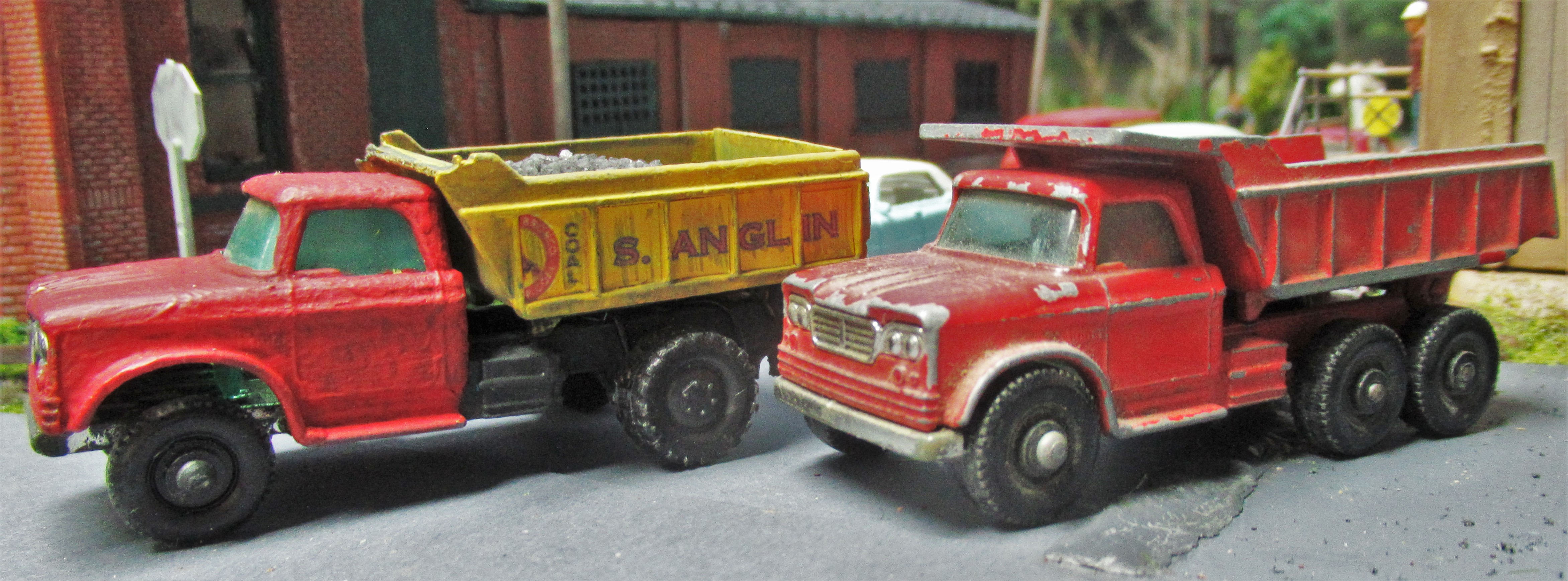 Kingston's Hanley Spur Another Anglin Coal Truck