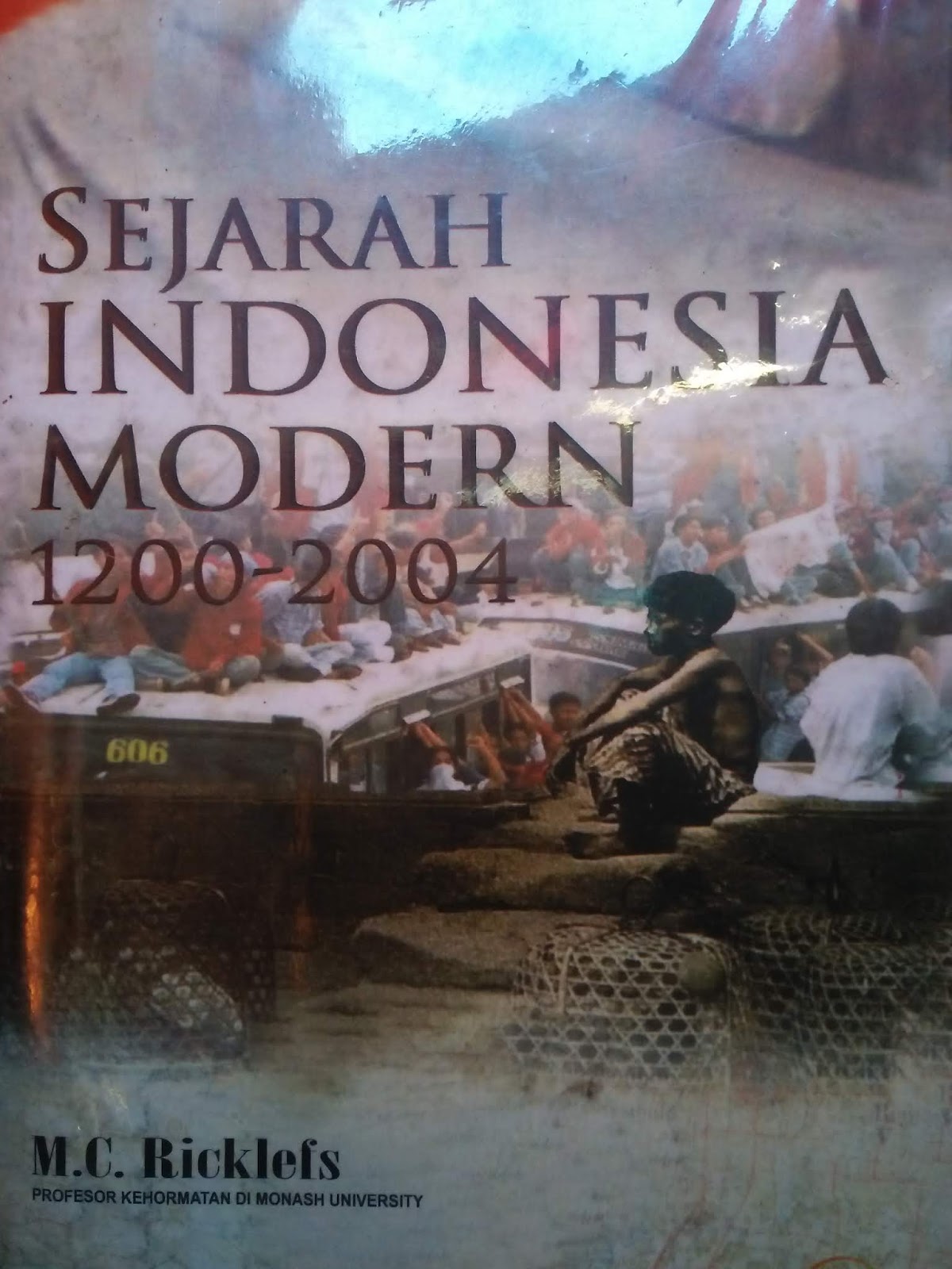 Ebook Sejarah Indonesia Modern 12002004 M.C. Ricklefs