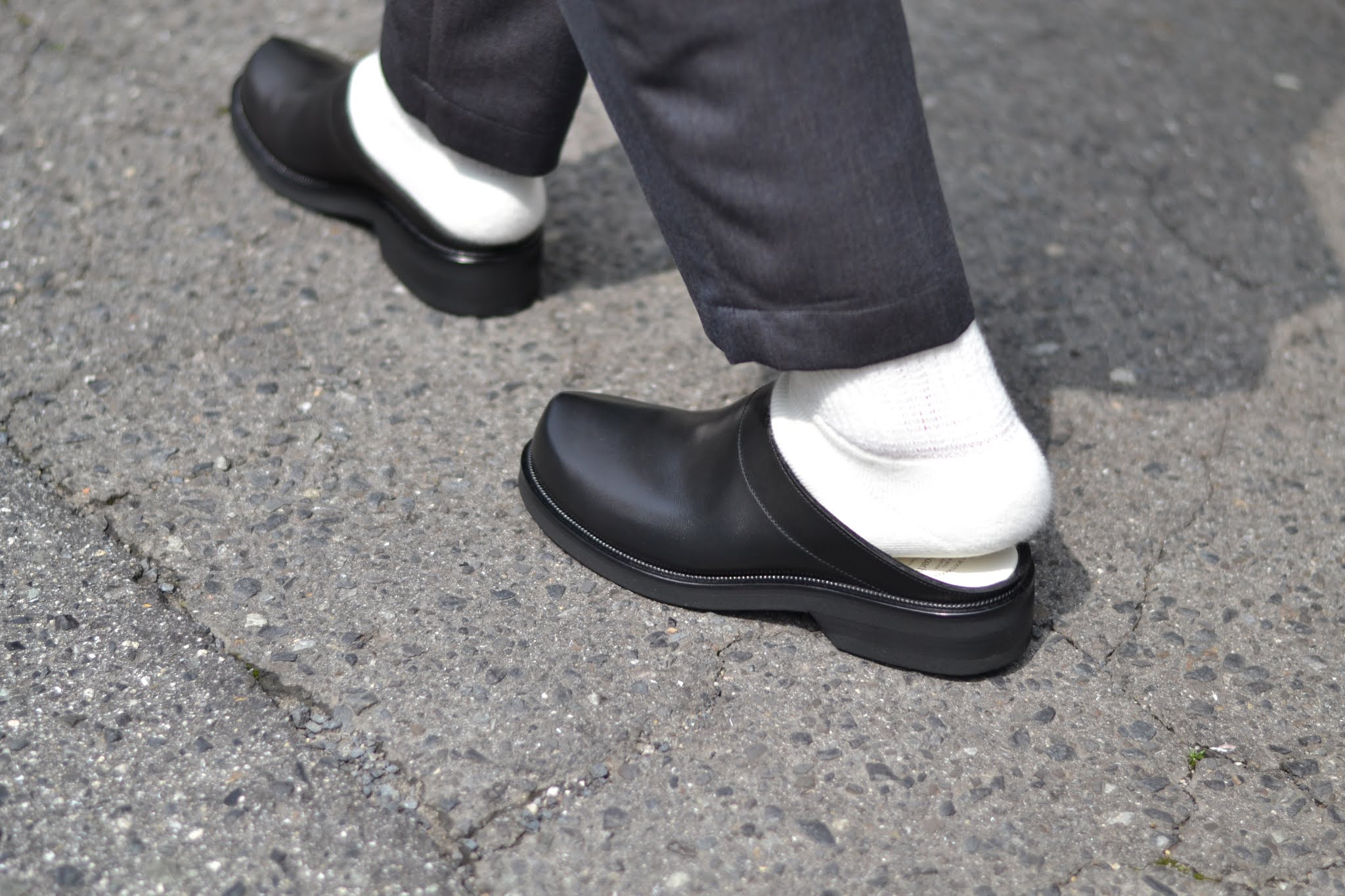 【特別価格】フットザコーチャースリッポン　MINIMAL CLOG