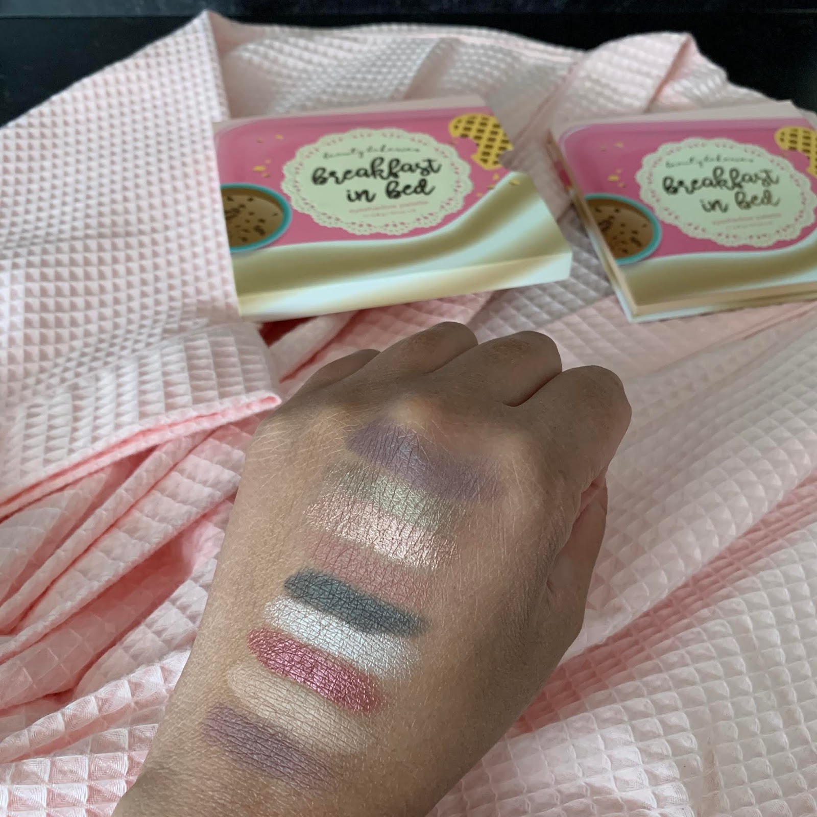 Beauty Bakerie Breakfast In Bed Eyeshadow Palette Review and Swatches