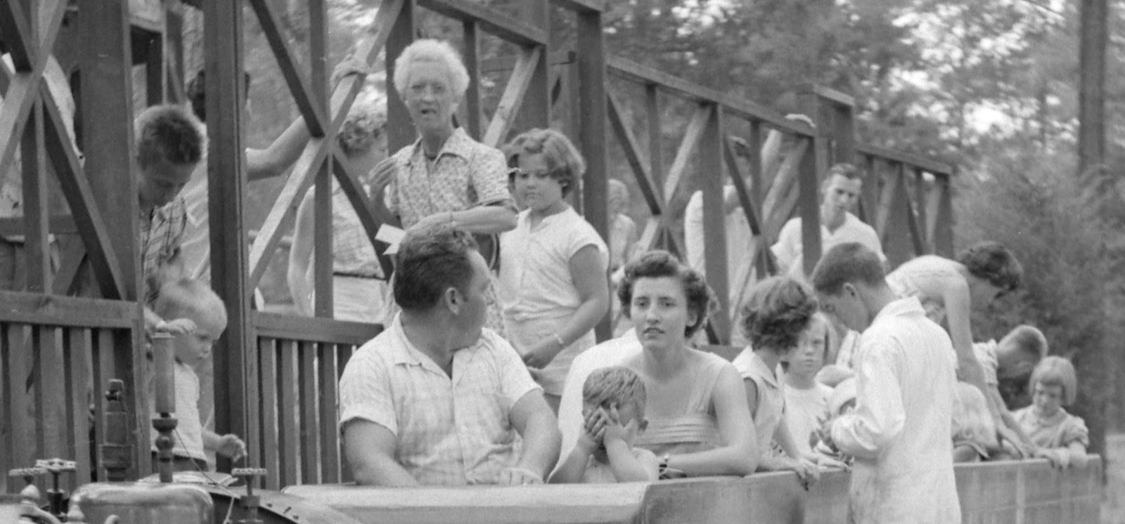 THE LANCASTER ARCHIVE Springs Park Train 1956 Lancaster SC