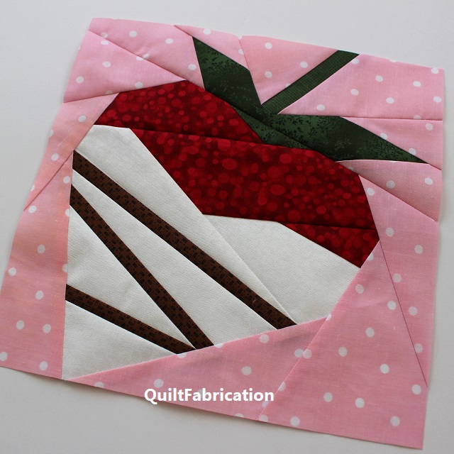 QuiltFabrication  Patterns and Tutorials: Freezer Paper Foundation Piecing