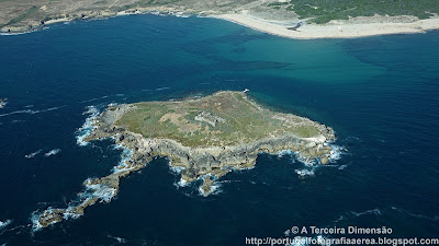 Ilha do Pessegueiro