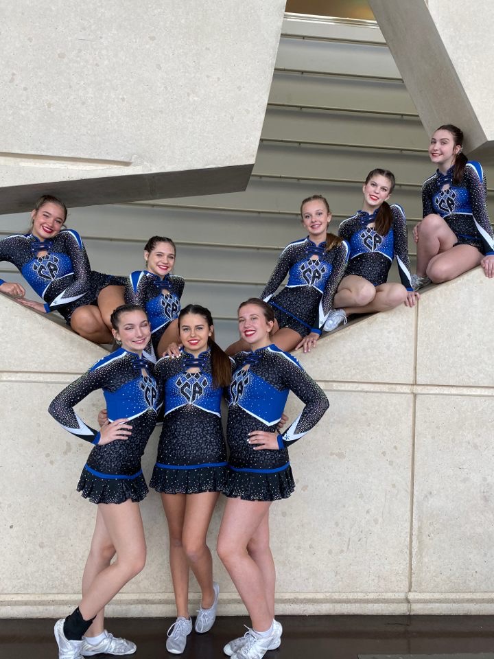 The Gillenwaters Cheer, cheer, and volleyball