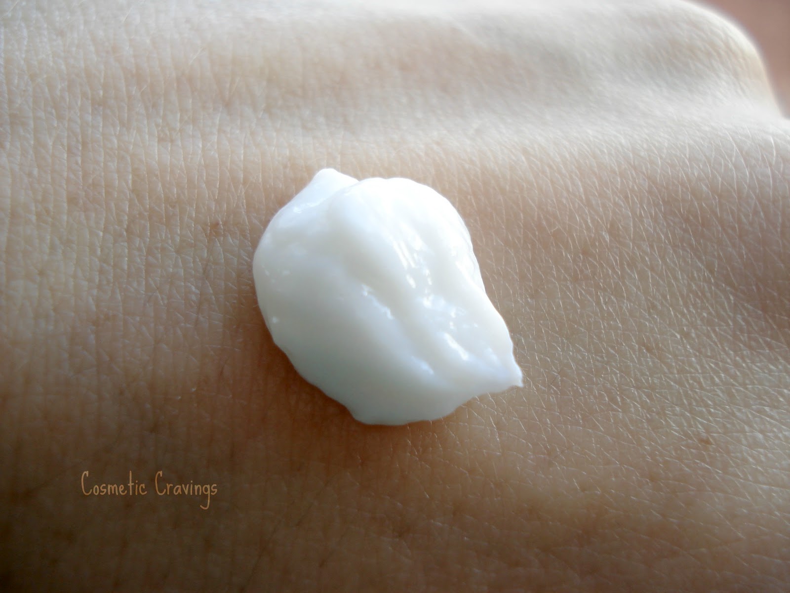 Cosmetic Cravings AlphaH Handcream can it turn back time?