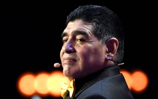 Beresiko Tinggi, Diego Maradona Lakukan Isolasi Mandiri Beresiko Tinggi, Diego Maradona Lakukan Isolasi Mandiri