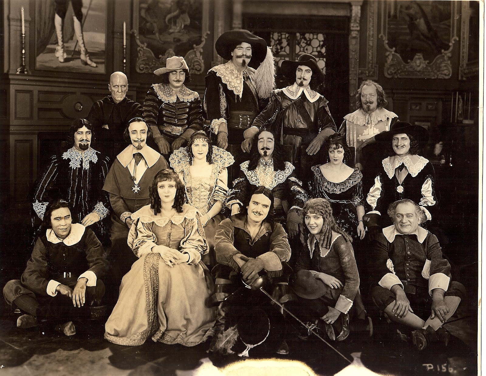 A Mythical Monkey writes about the movies The Three Musketeers (1921