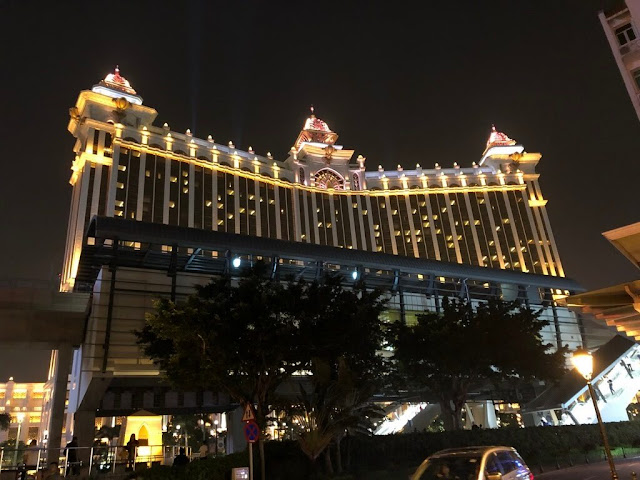 Macau à noite