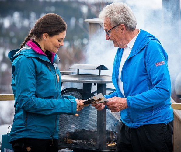Crown Princess Victoria did her seventh hiking in the landscape of Sweden this time in Lappland. The hiking took place in Tärnaby and Hemavan