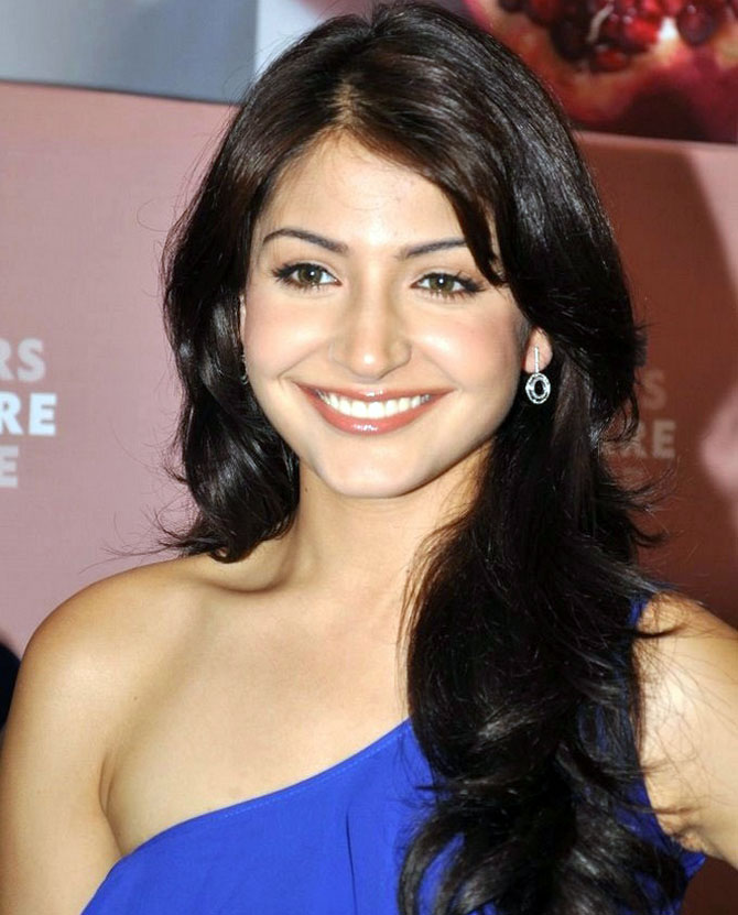 Anushka Sharma Cute Photos ~ Actress Circle