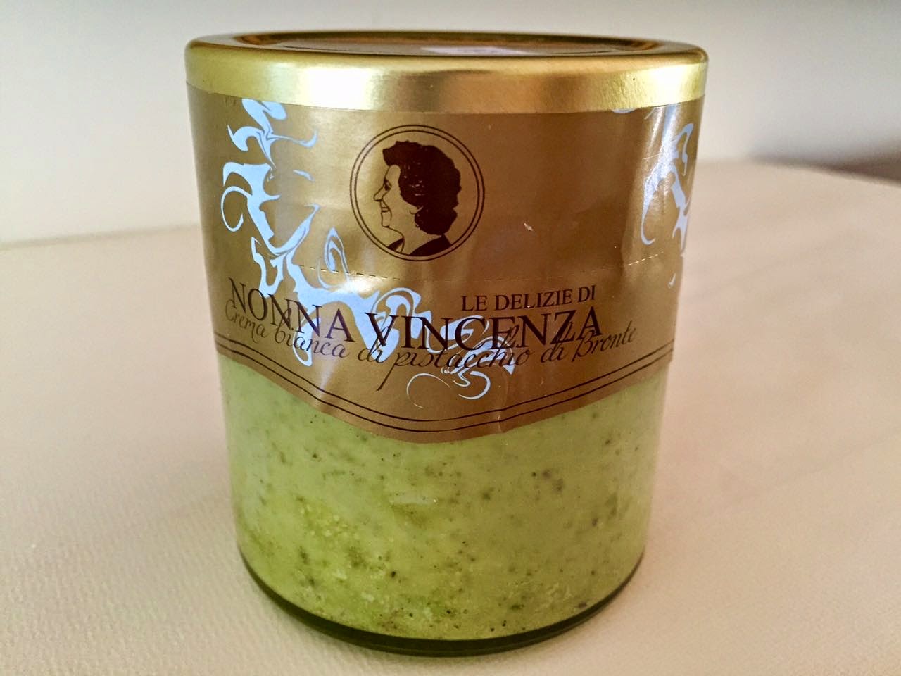 Pistachio Gelato Ciao Chow Linda