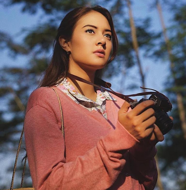 Biografi Dan Profil Lengkap Agama Aurelie Moeremans Aktris Cantik | My