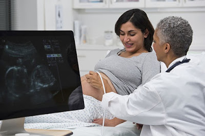 Gynecologist and obstetrician: choosing a skilled obstetrician and gynecologist