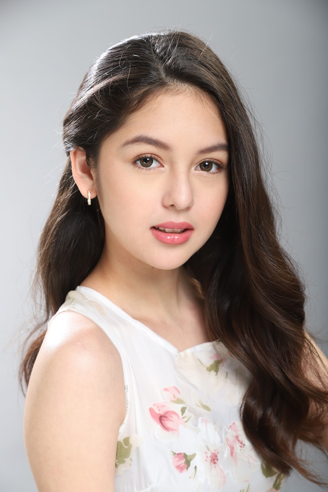 ABSCBN's Star Magic Introduces Their Lucky 13, Promising New Talents