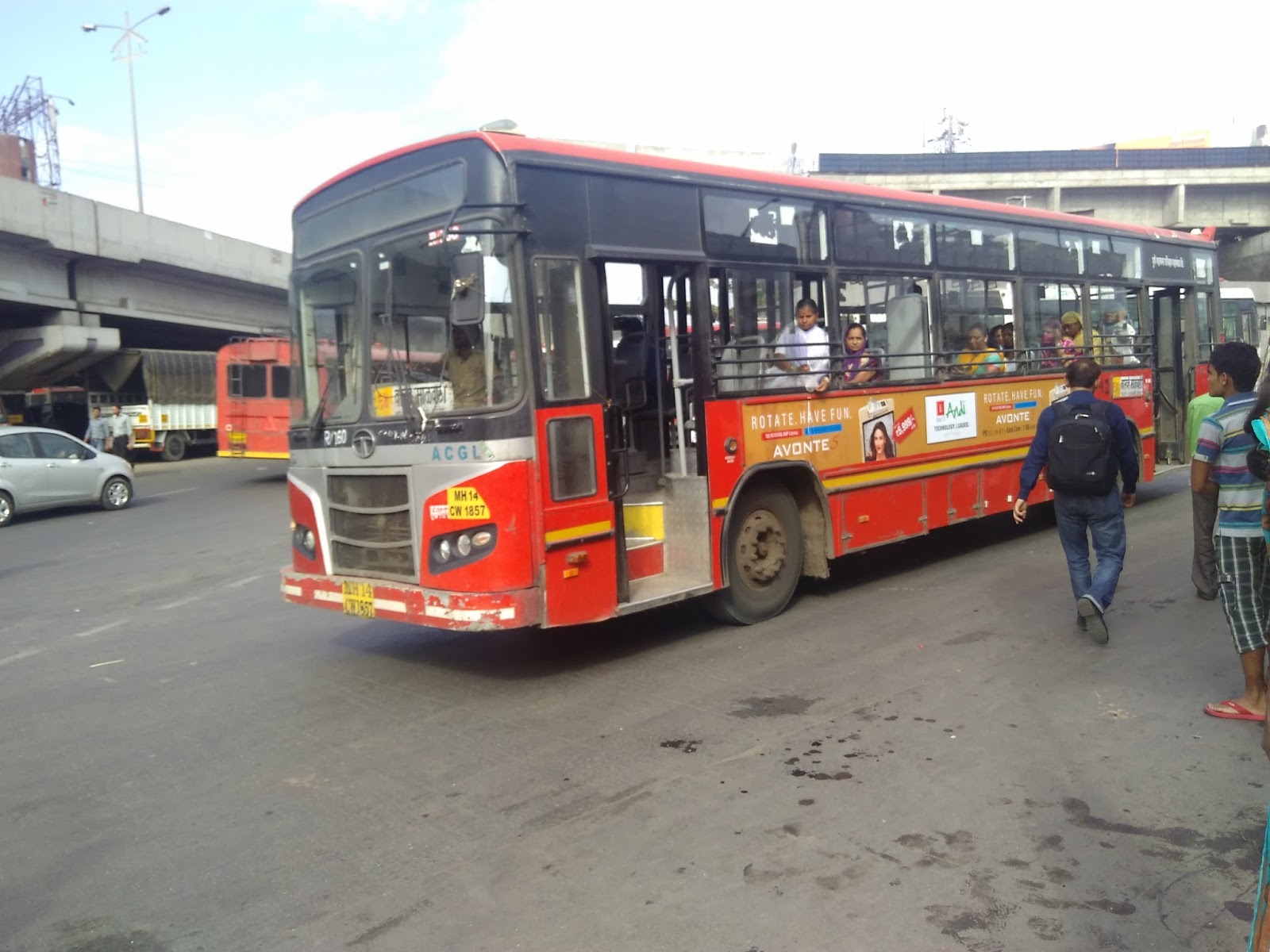 India's Transportation August 2015