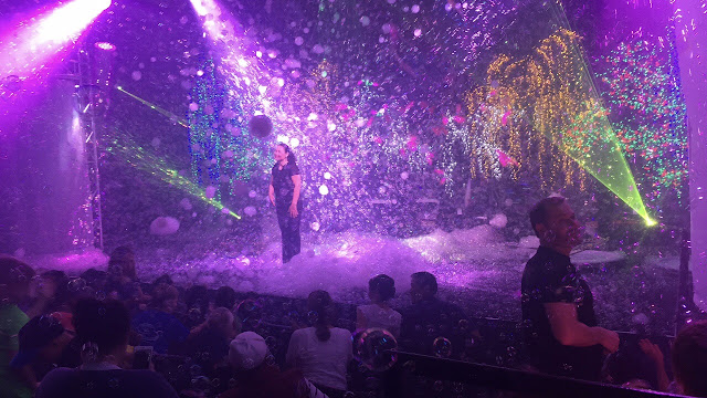 The Gazillion Bubble Show review daytodayMOMents family to do nyc