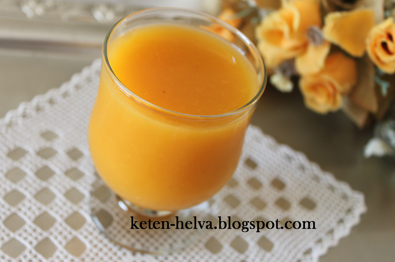 Limonlu Şeftali Suyu Tarifi Limonlu Şeftali Suyu Tarifi