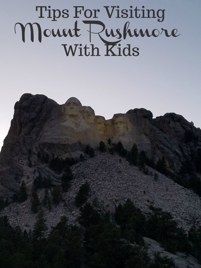 Iowa Mom Tips For Visiting Mount Rushmore With Kids