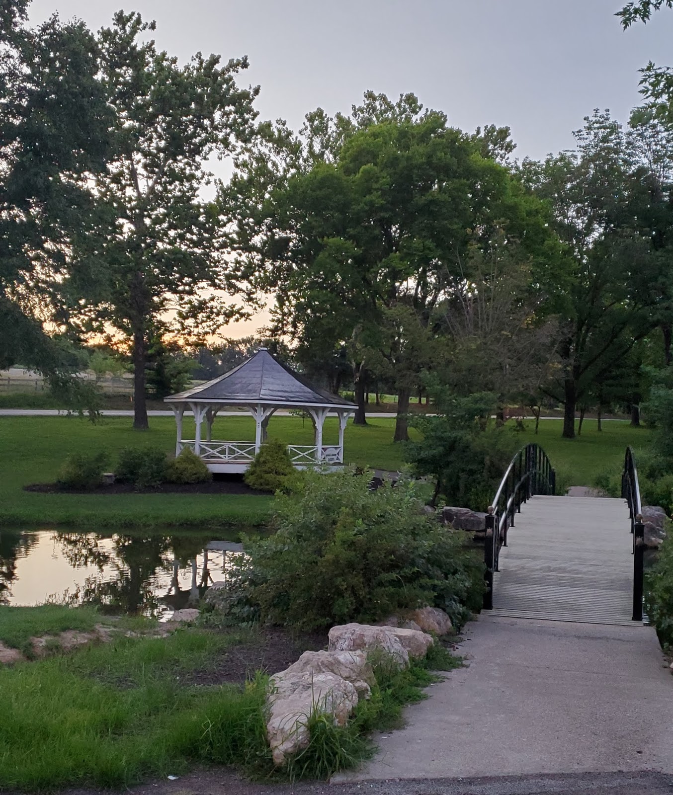 Play St. Louis Bernie Hillermann Park, Washington