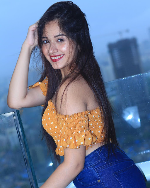 Jannat Zubair Photos