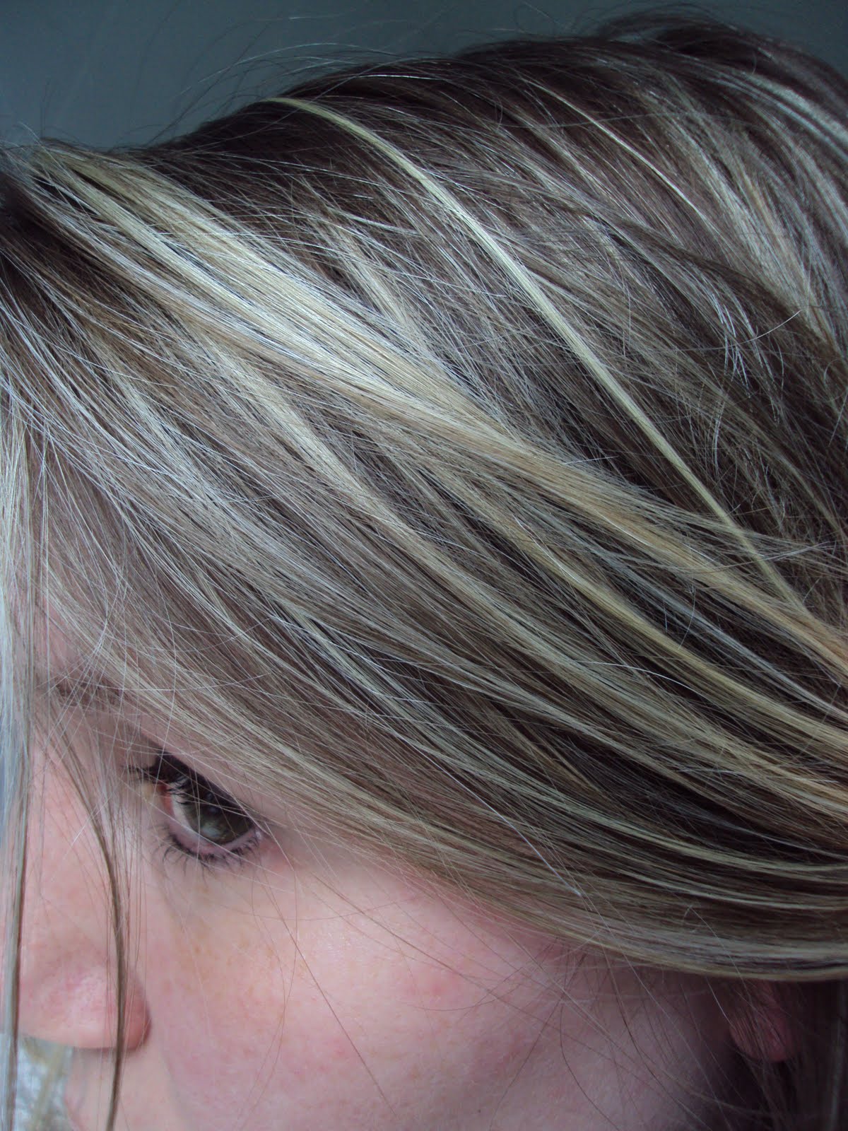 Desperately Seeking I highlighted my own hair!! with Jerome Russell Blonde