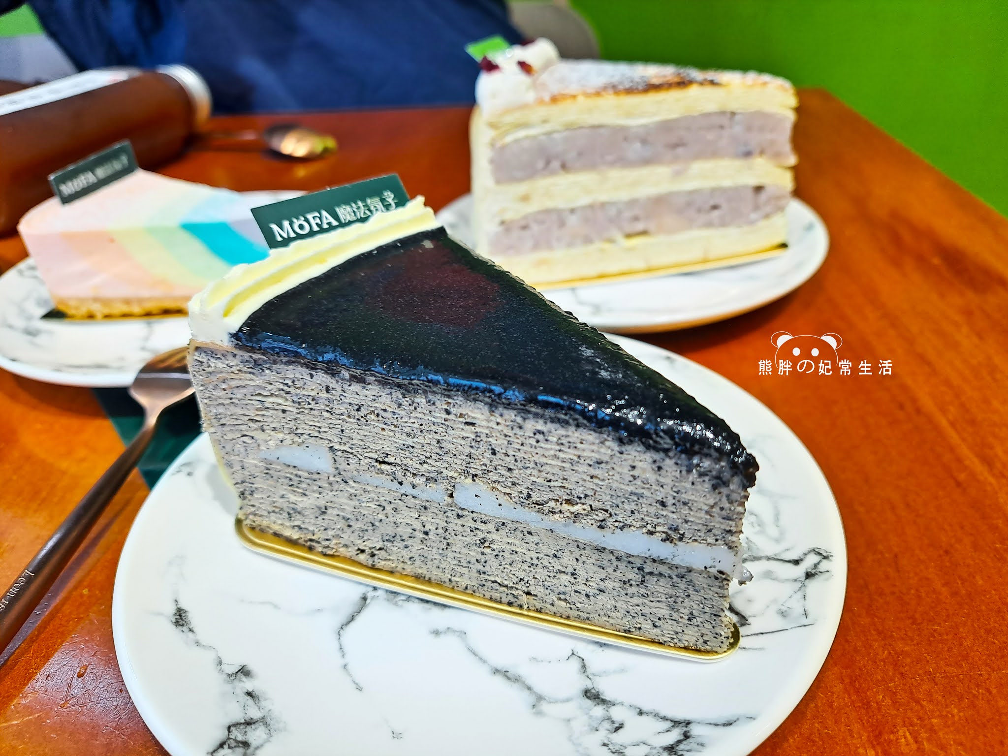 桃園中壢｜MOFA魔法氛子：超厚芋泥千層尬上超濃起司，多層次口感，多重滋味享受！中原夜市超人氣巷弄甜點-輕旅行