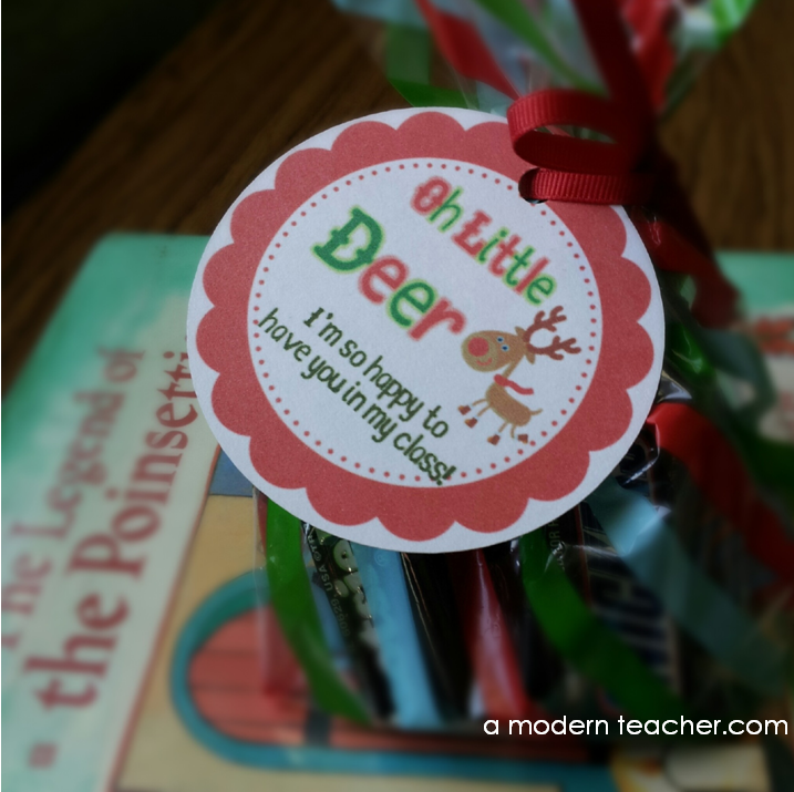 gift tag freebie www.amodernteacher.com