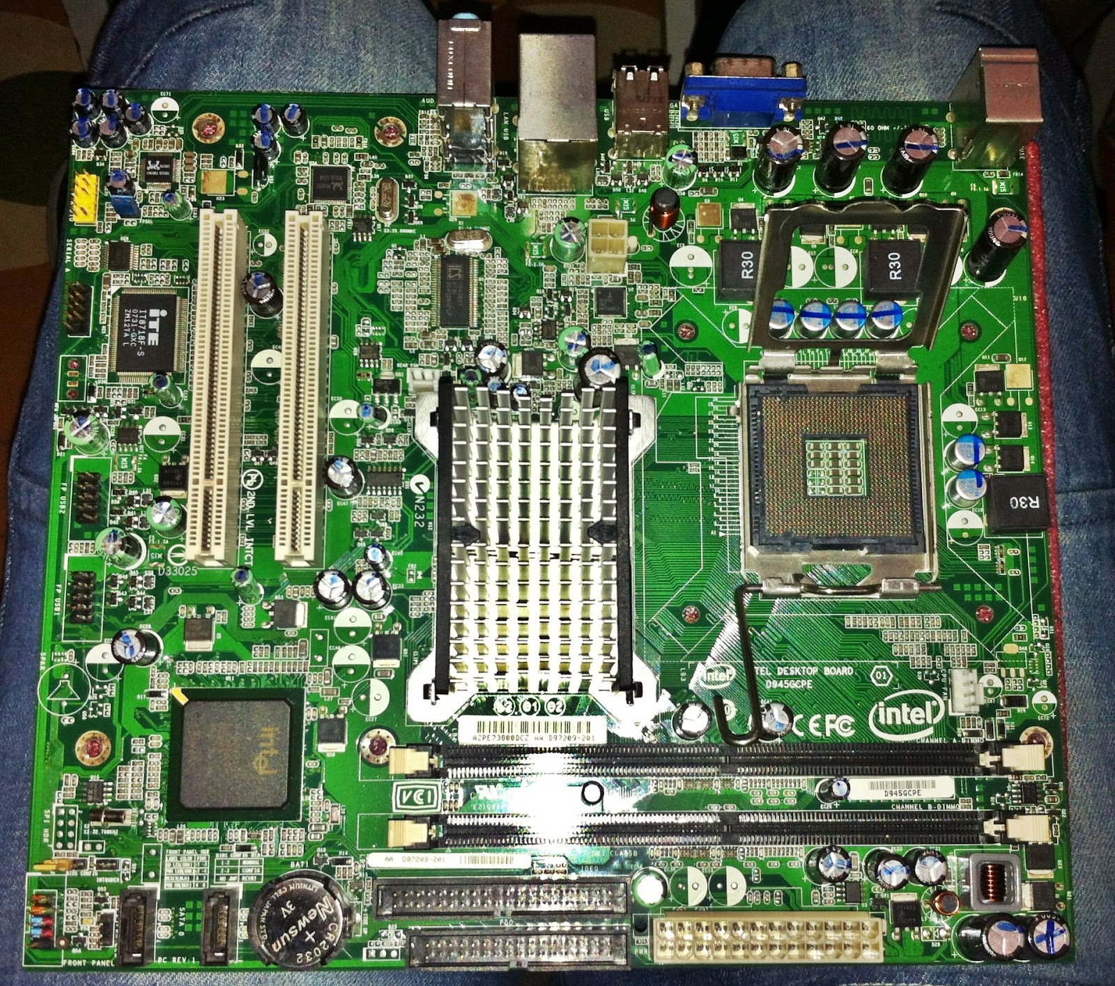 I5 Desktop PC Motherboard， CPU Motherboard Set DDR3 Memory 4G DualUSB 3.0 SATA3 Computer Parts， Mainboard for B75， LGA 1155，DDR3 1066/1333/1600/1866