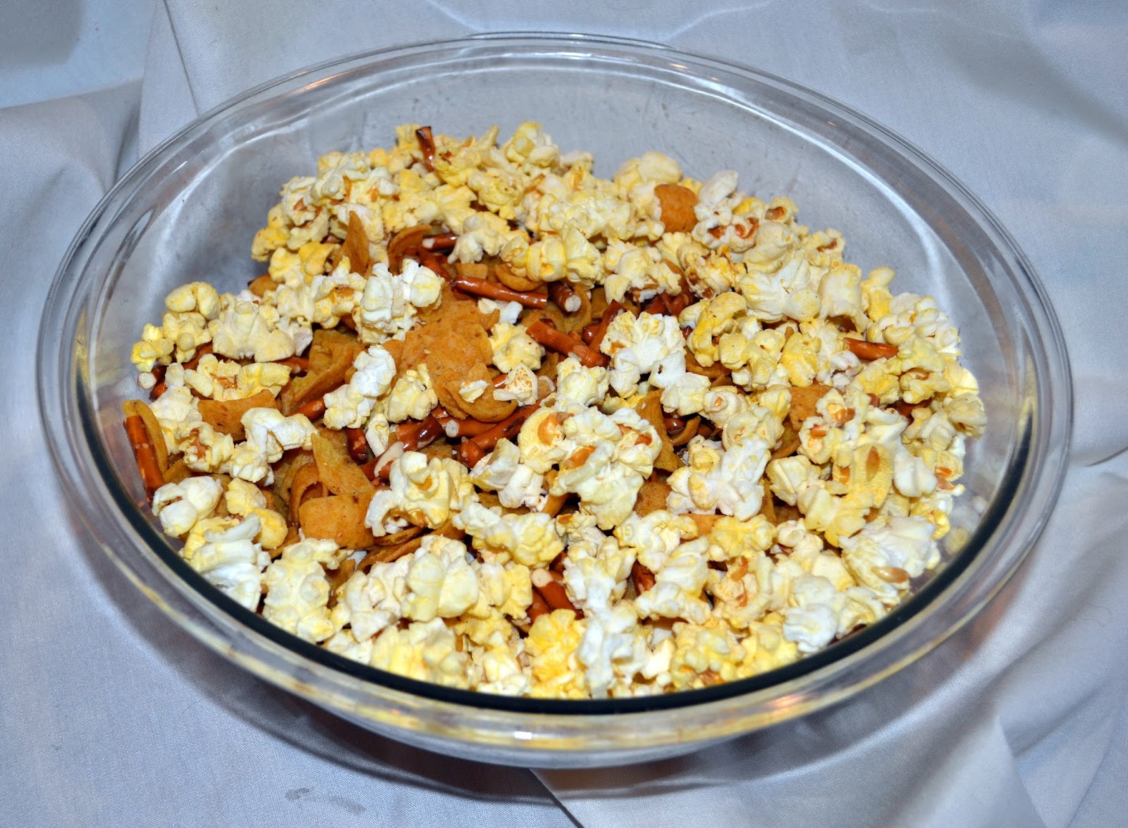 White Chocolate Popcorn Snack Mix