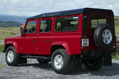 Land rover defender 2013