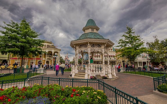 Disney Photoblography