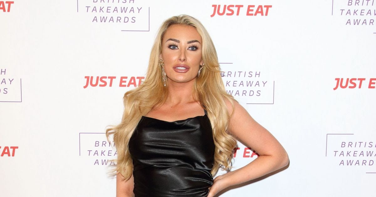Chloe Crowhurst Clicks at British Takeaway Awards in London 27 Jan-2020