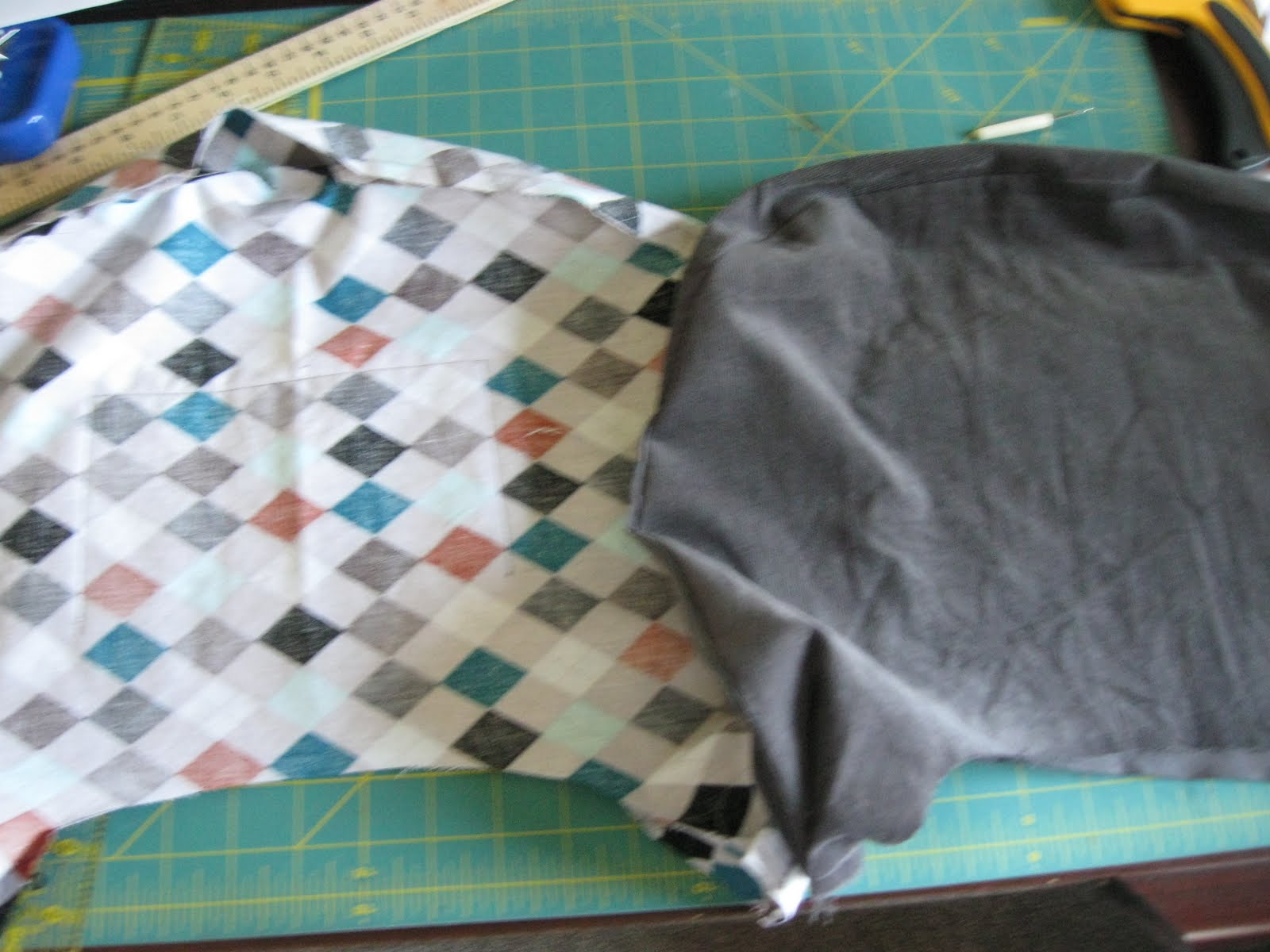 How To Make a Slouchy Hobo Bag – Sewing Tutorial with Free Pattern –  WhatTheCraft