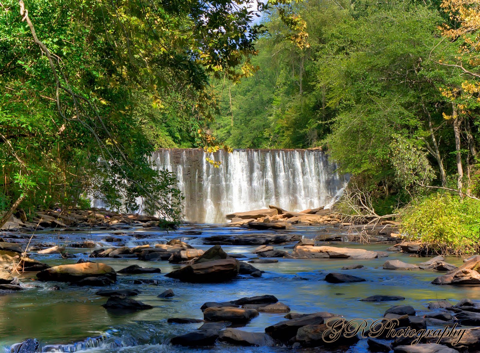 roswell mill waterfall hours roswell mill waterfall hours