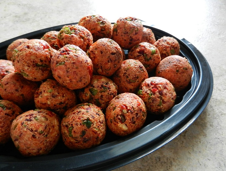 Sizzling Indian Recipes..... Tofu, Scallion, Kale protein balls for Salad.