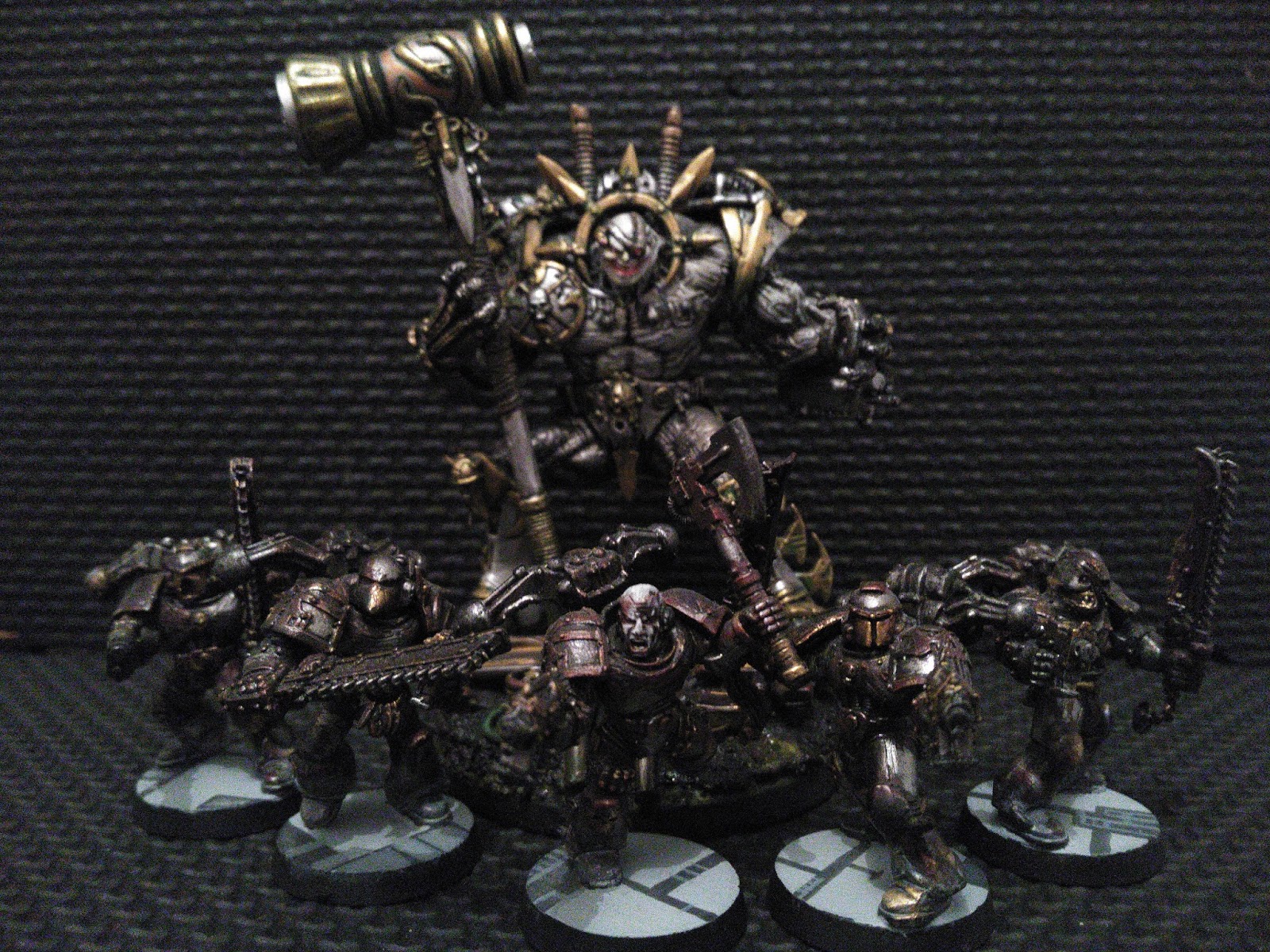 Daemon Prince Perturabo and Iron Warriors Tolai squad / Iron Warriors (part...