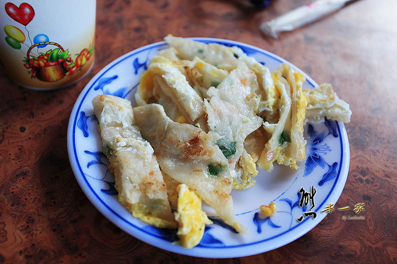花蓮自由街無名早餐店|傳統古早味蛋餅|花蓮人氣早餐