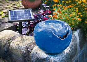 Jardín Solar: Fuentes de jardín con energía solar