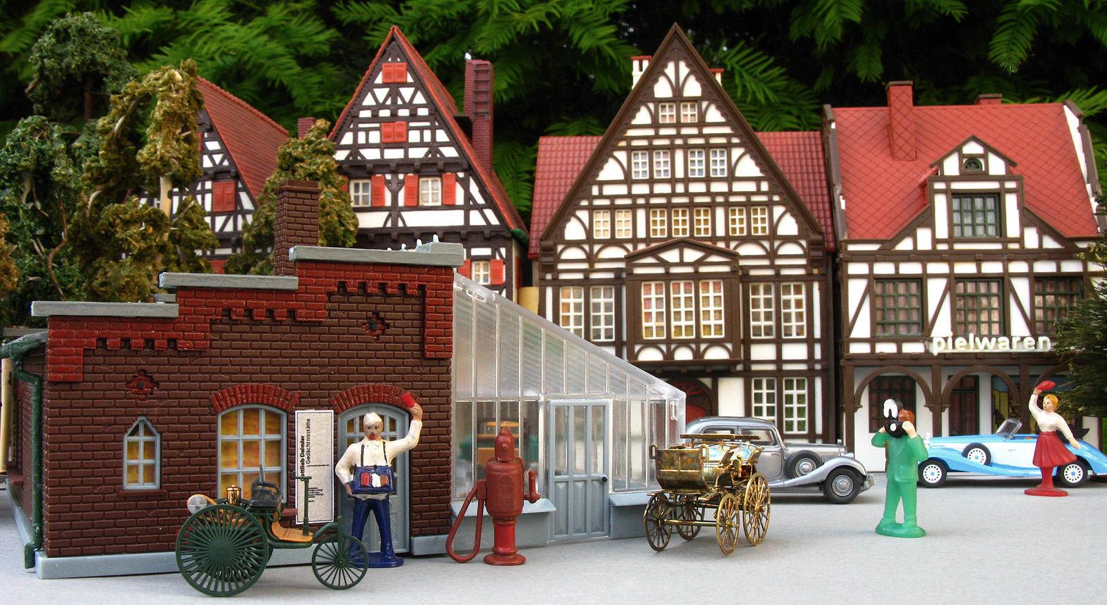 H0 Klassiker: Oldtimer-Treffen in Bad Cannstatt, oder ...