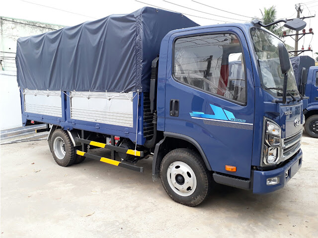 Xe tải Tera240 thùng kín