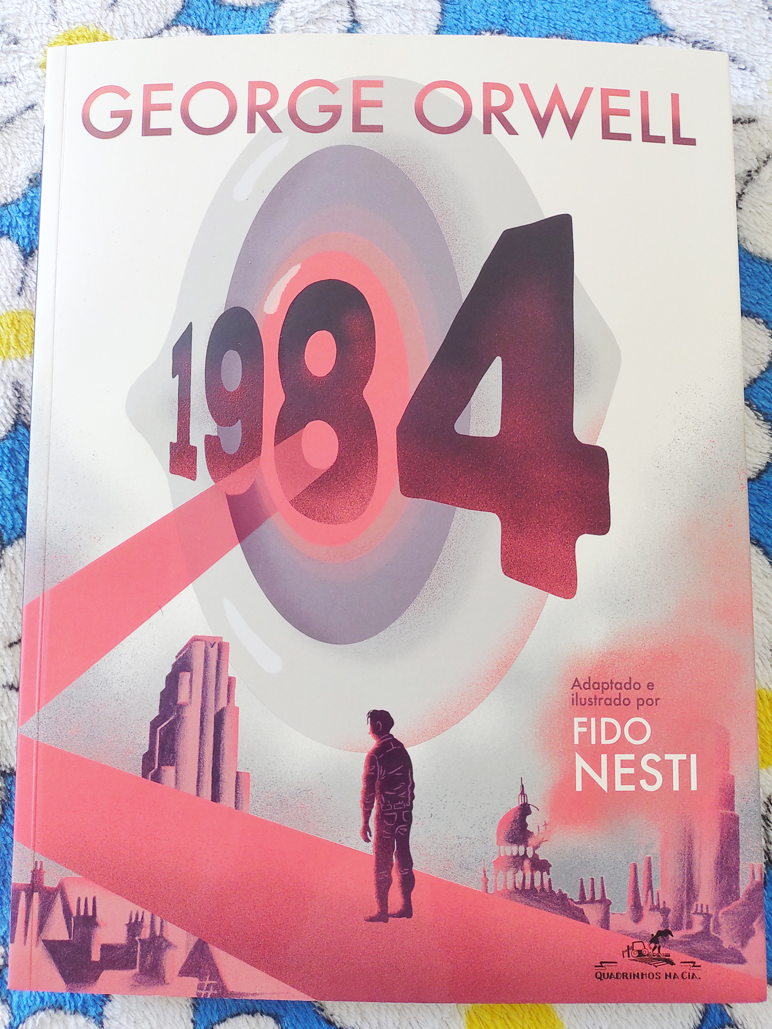 Resenha 1984 Edicao Em Quadrinhos De George Orwell Fido Nesti E Quadrinhos Na Cia Grupo Companhia Das Letras Leitora Viciada