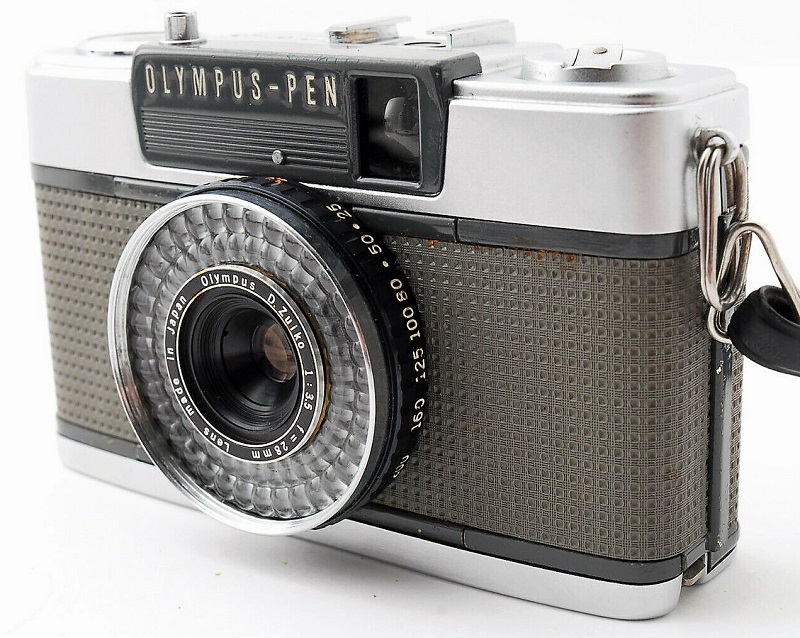 ImagingPixel: Olympus Pen EE-2, EES-2 35mm Half-Frame Film Cameras
