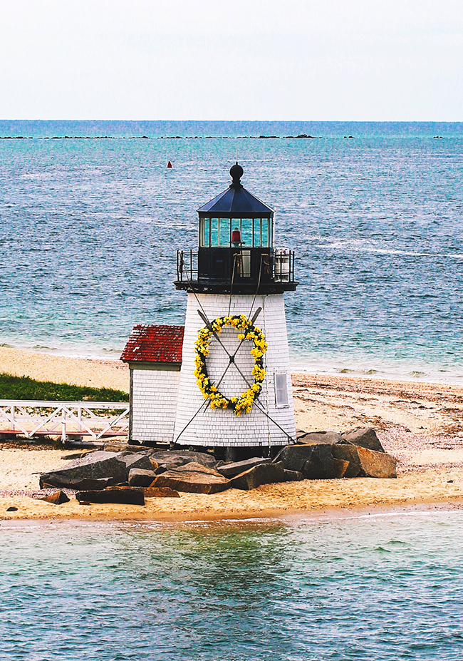 Classy Girls Wear Pearls Daffodil Weekend Nantucket