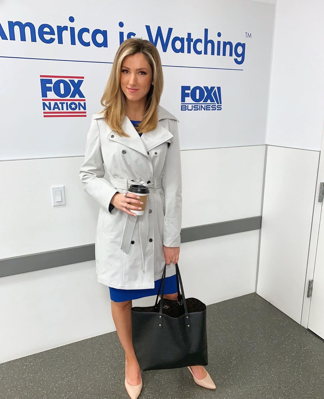 Alexandra Hogan Biography, Wiki, Age, PArents, Husband, WFMZ, Fox News
