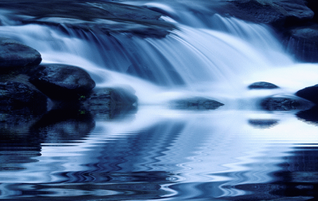 Beautiful colorful pictures and Gifs: Reflecting Water animated gifs.