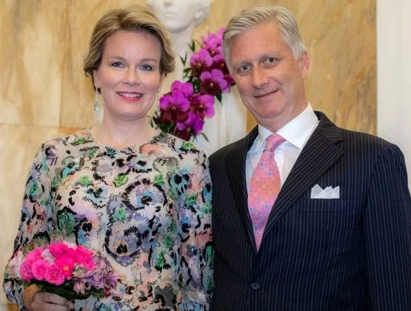 Queen Mathilde wore Giorgio Armani embroidered gown from Pre-Fall 2016 Collection