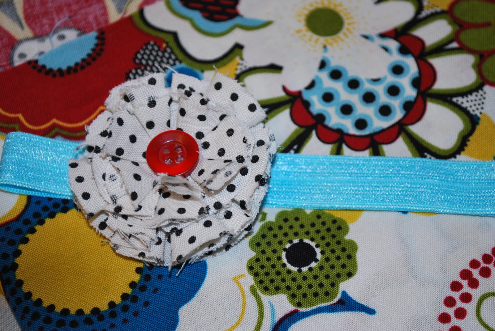 Recipes and Crafts, Oh My!!! NoSew Fabric Flower Tutorial